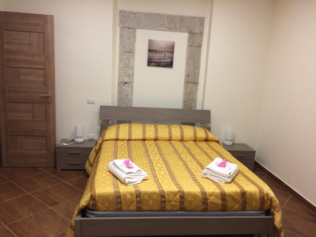Affittacamera La Dormiente Torrecuso Bagian luar foto